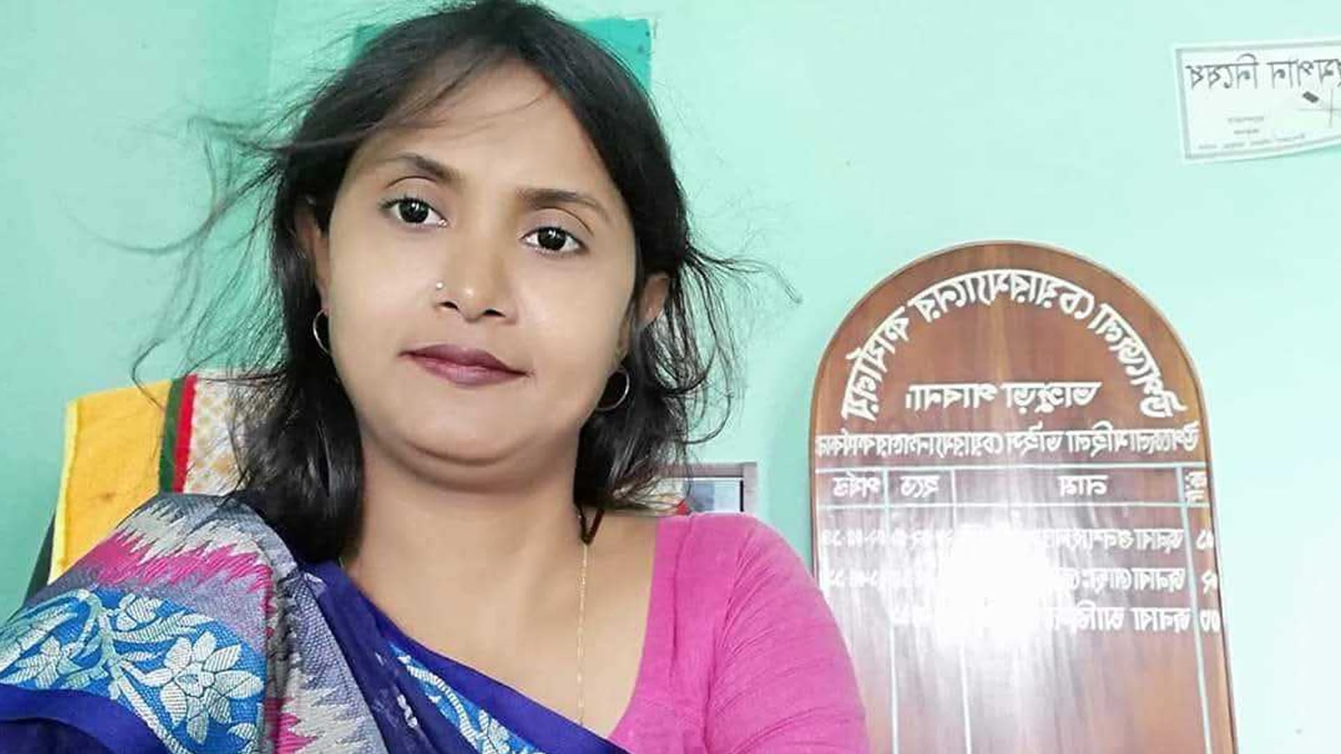 পাবনায় উপজেলা মহিলা লীগ নেত্রী পাখি গ্রেফতার