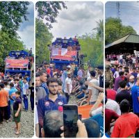 দর্শনায় সুন্দরবন ও চিত্রা এক্সপ্রেসের যাত্রাবিরতি দাবিতে রেলপথ অবরোধ। ছবি: সারাবেলার খবর