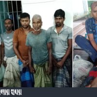 আহত সেনাসদস্য এবং আটক পাঁচ হামলাকারী। ছবি: সারাবেলার খবর